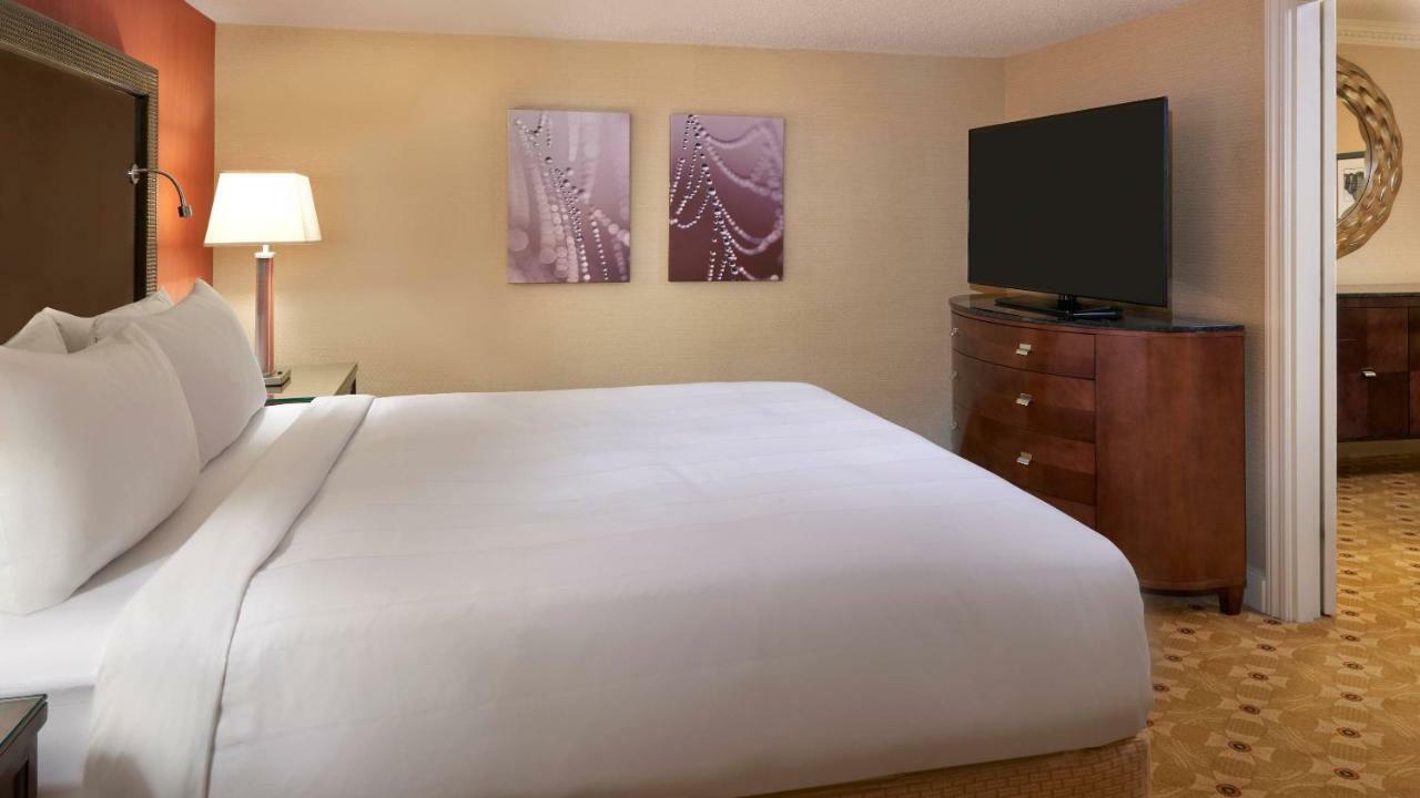 Toronto Airport Marriott Hotel Kültér fotó